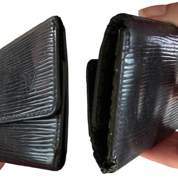 Louis Vuitton Black Epi 5 Hook Key Ring - Picture 3 of 11